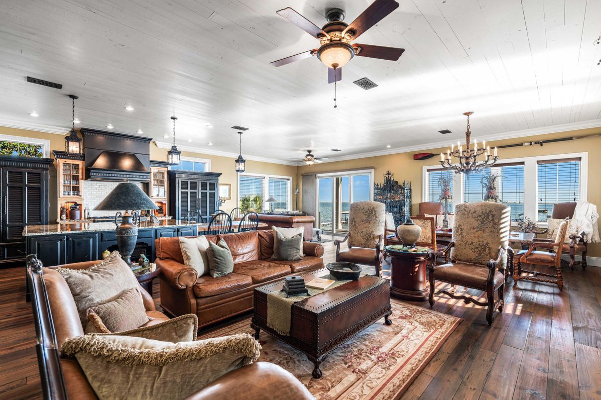 Chandelier, Dining room, Interior, Kitchen, Living room, Pendant Lights, Recessed Lighting, Wood Texture Flooring