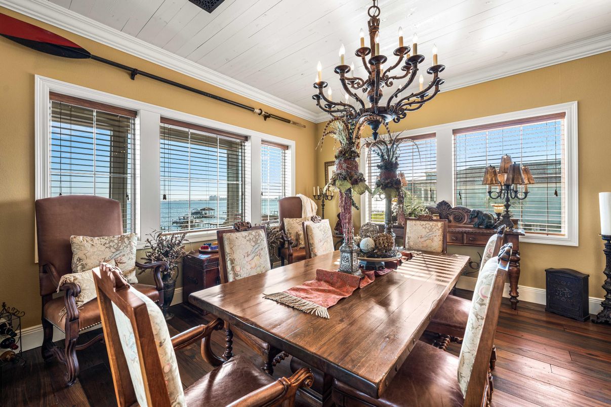Chandelier, Dining room, Interior, Water, Wood Texture Flooring