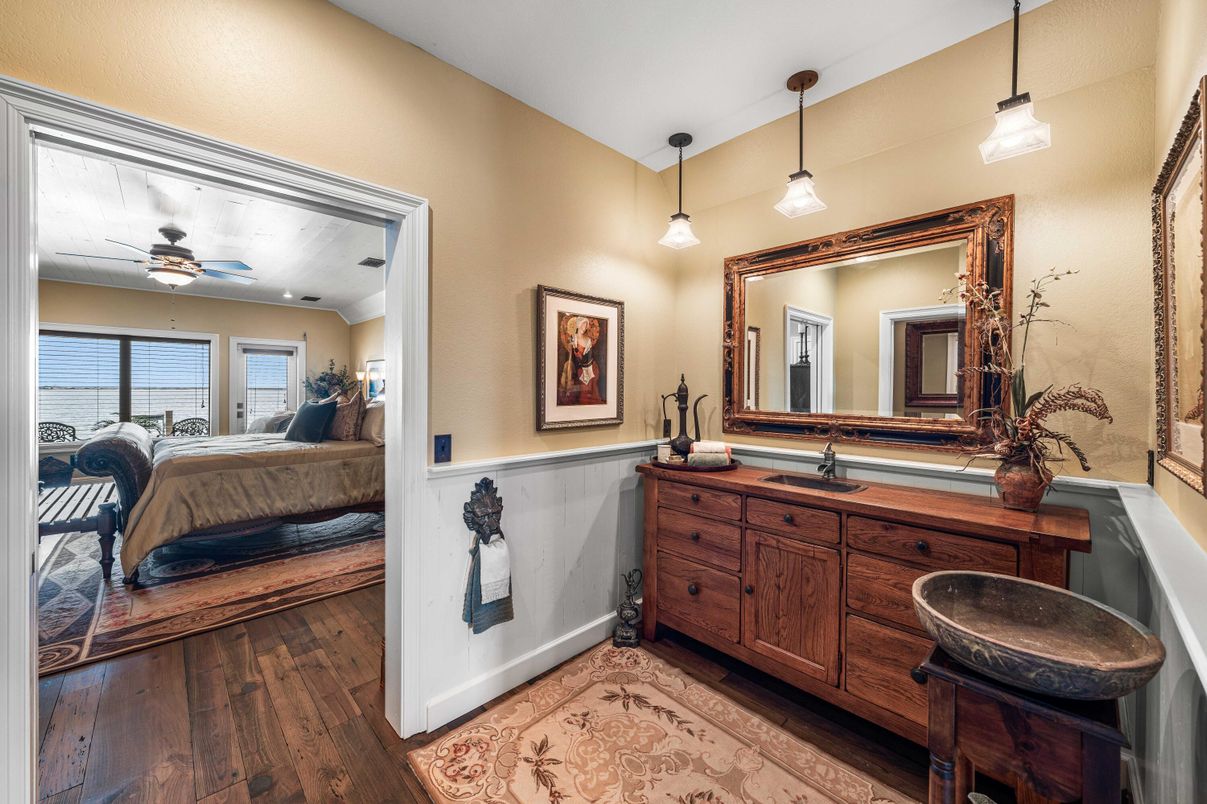 Bedroom, Interior, Pendant Lights, Recessed Lighting, Wood Texture Flooring