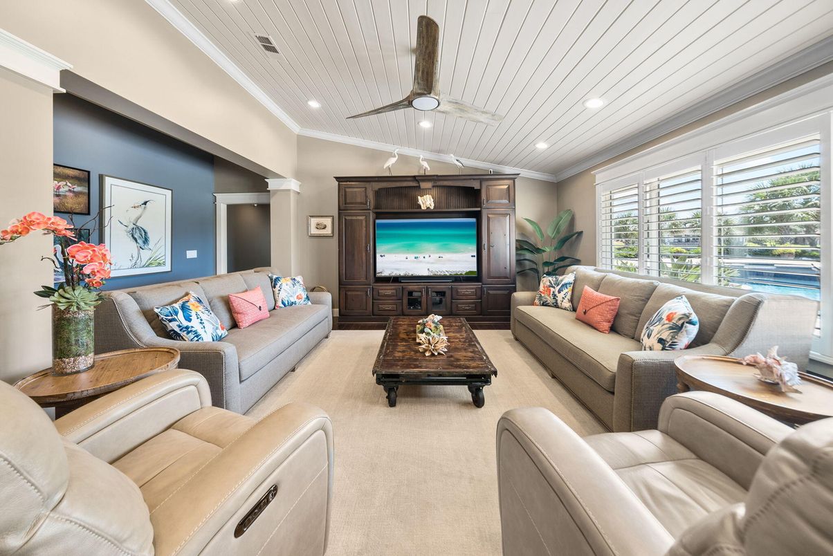 Interior, Living room, Recessed Lighting