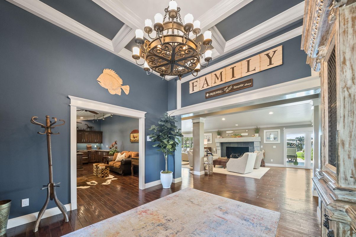 Chandelier, Fireplace, Interior, Recessed Lighting, Wood Texture Flooring