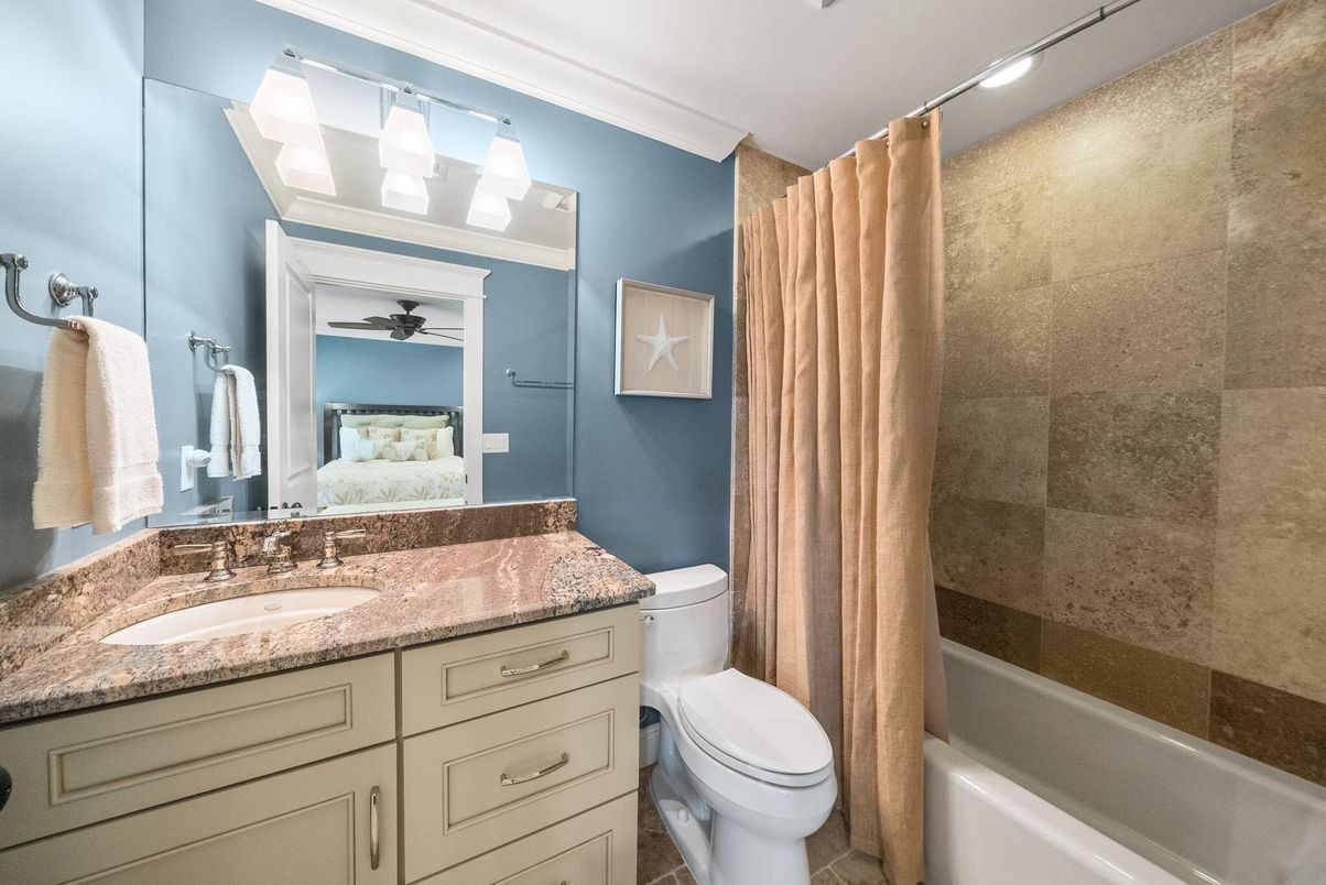 Bathroom, Bedroom, Interior
