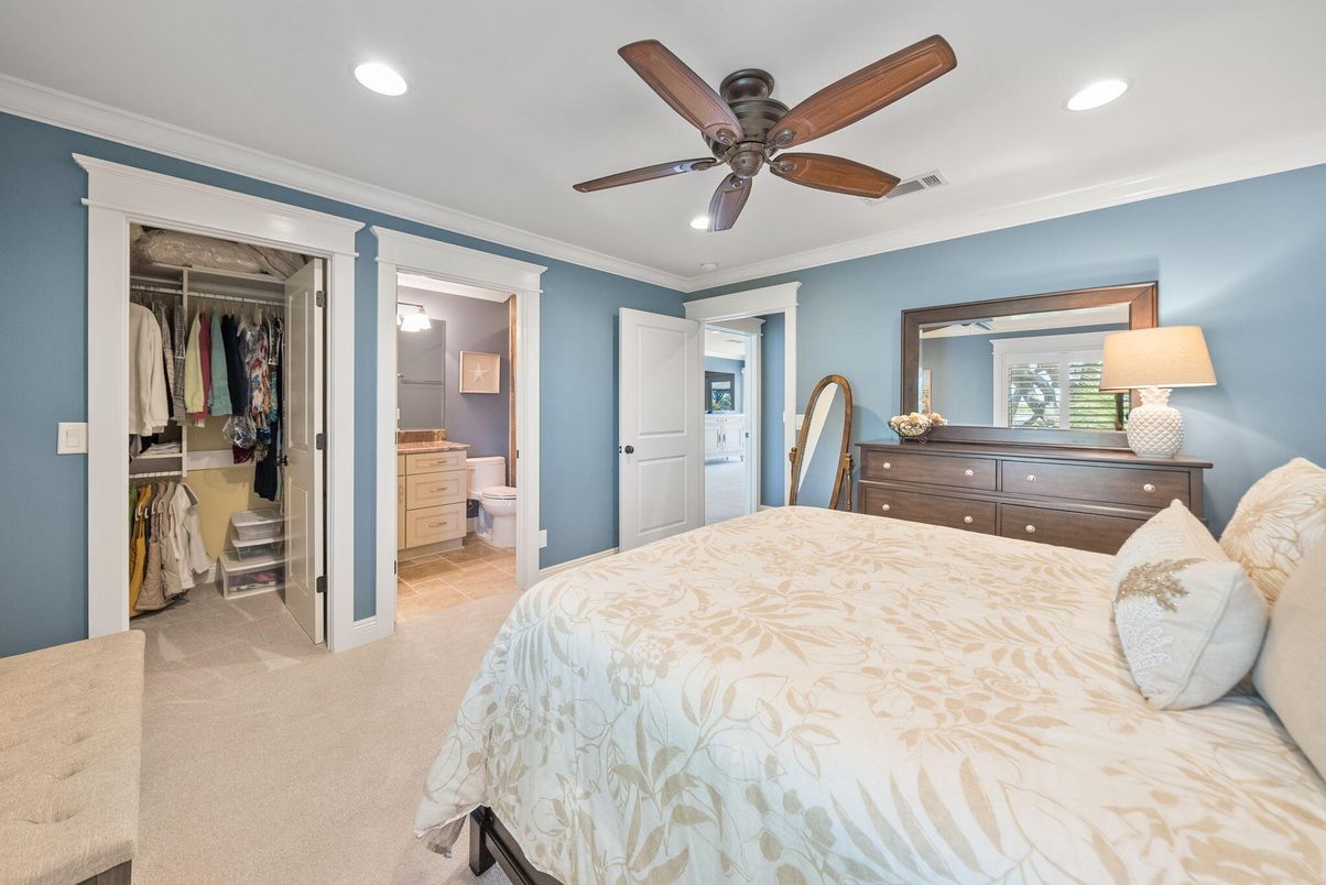 Bathroom, Bedroom, Interior, Recessed Lighting, Walk-in Closets