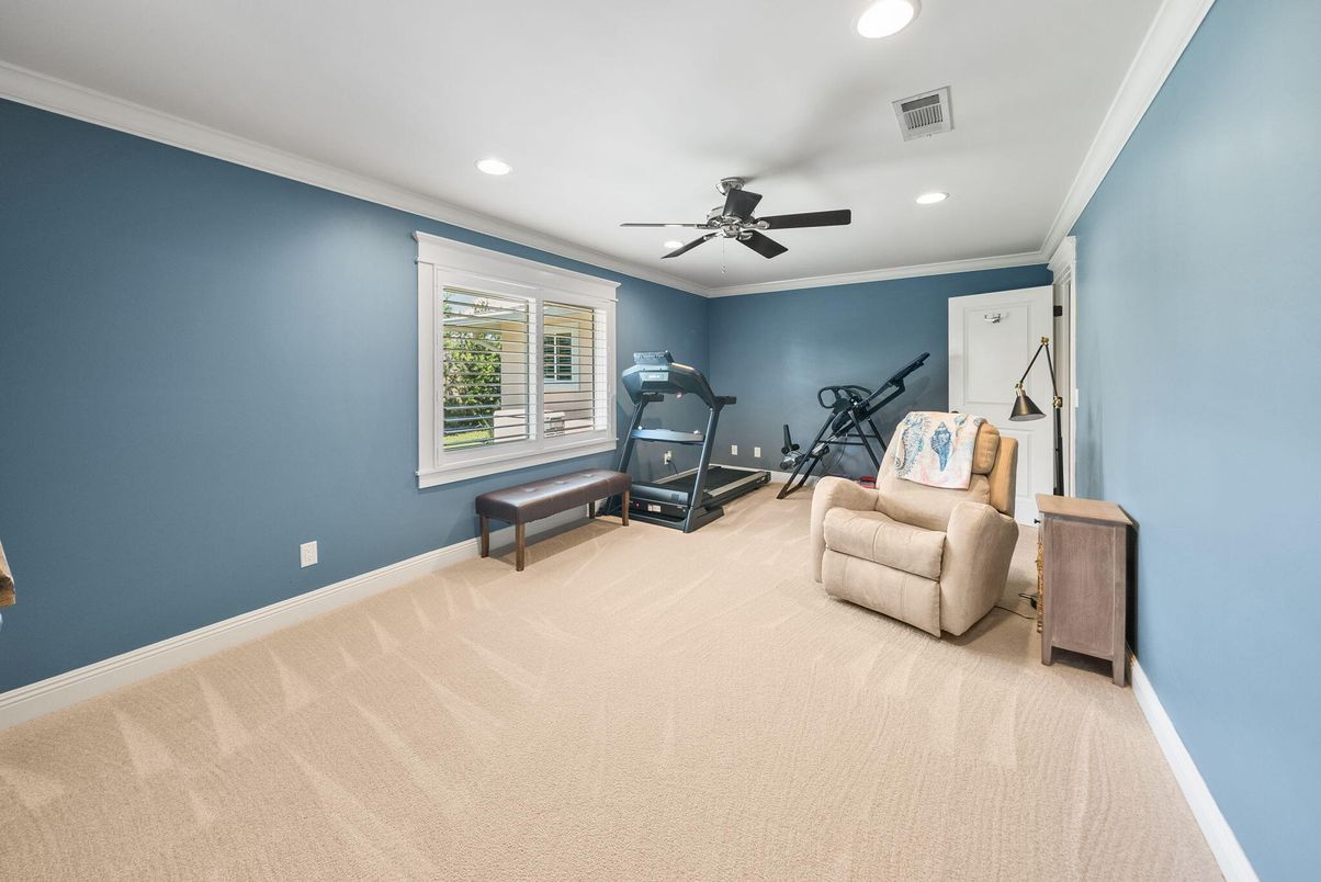 Fitness Equipment, Interior, Recessed Lighting