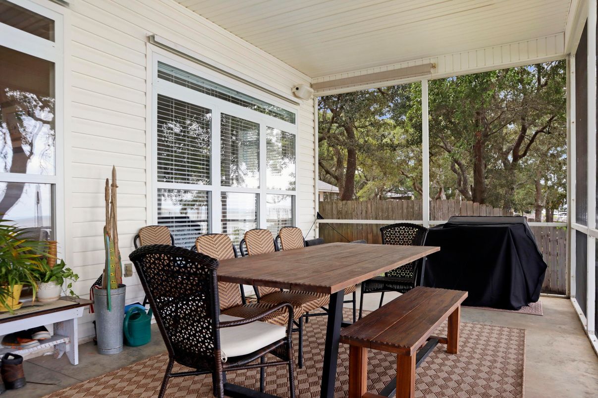 Dining room, Interior, Sun Room