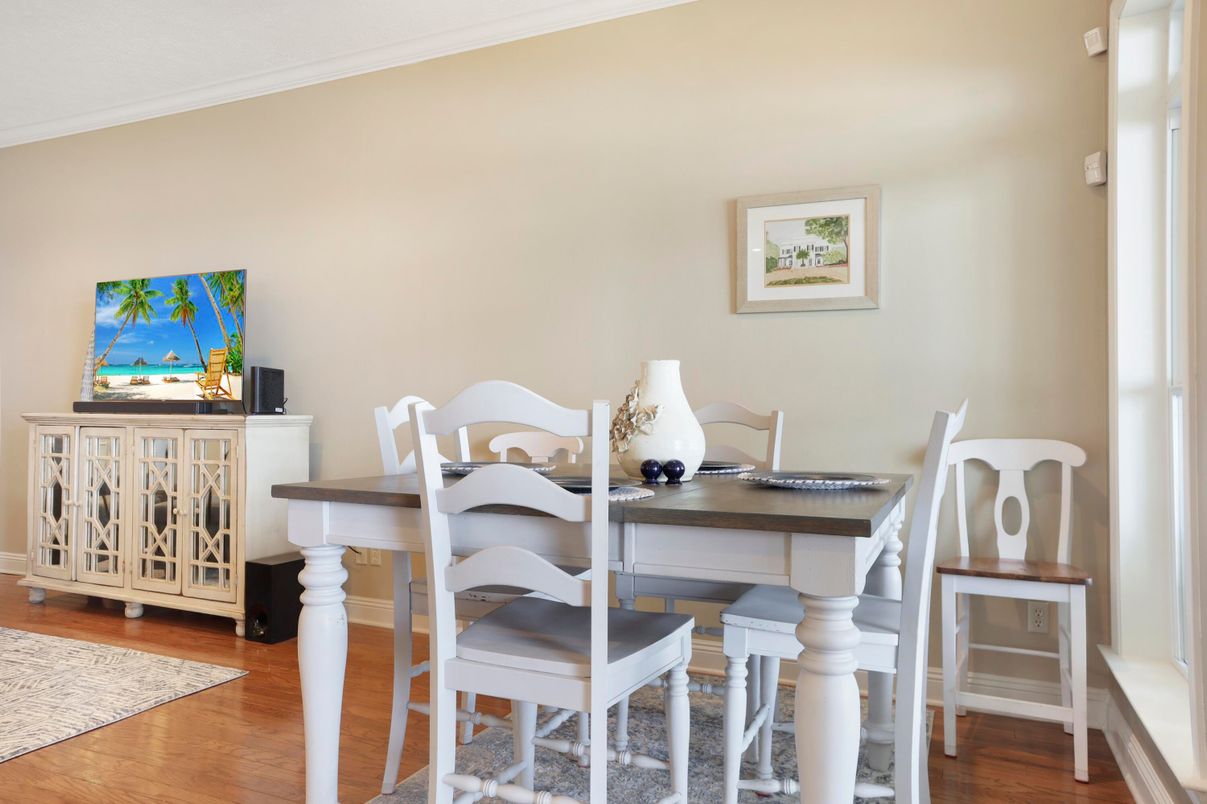 Dining room, Interior, Wood Texture Flooring