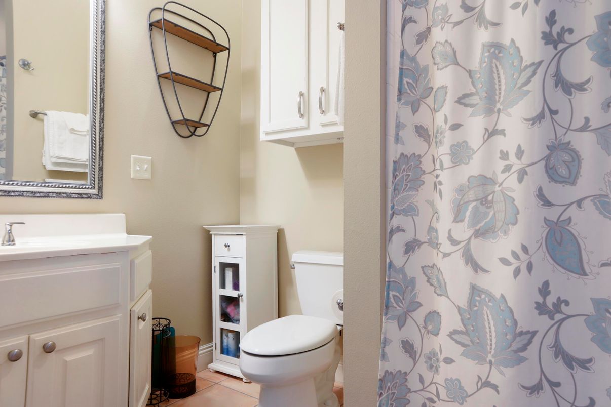 Bathroom, Interior