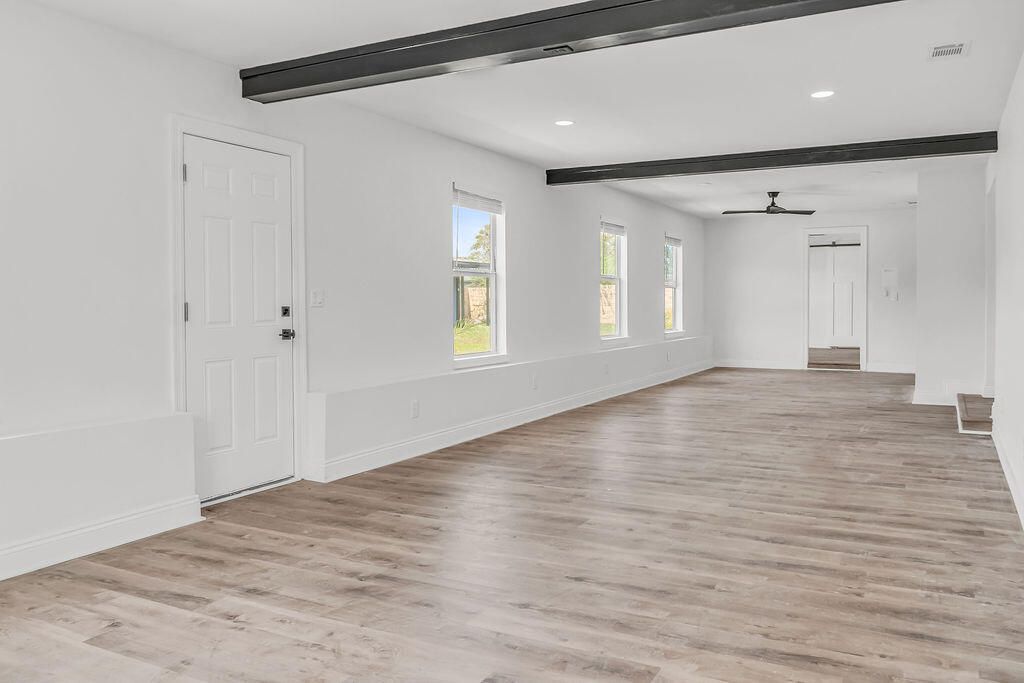 Empty room, Interior, Recessed Lighting, Wooden Beams, Wood Texture Flooring