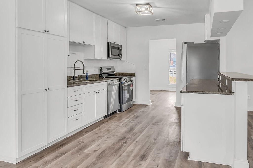 Interior, Kitchen, Stainless Steel Appliances, Wood Texture Flooring