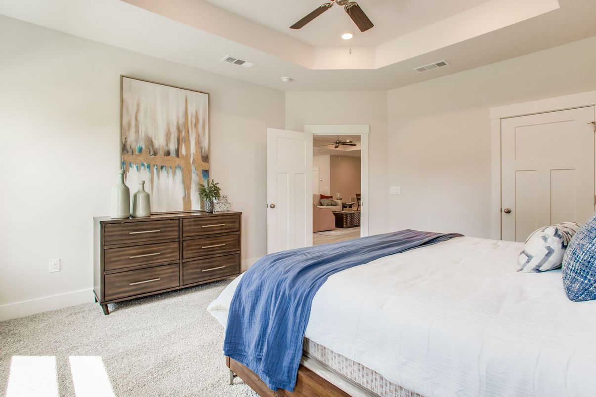 Bedroom, Interior, Recessed Lighting