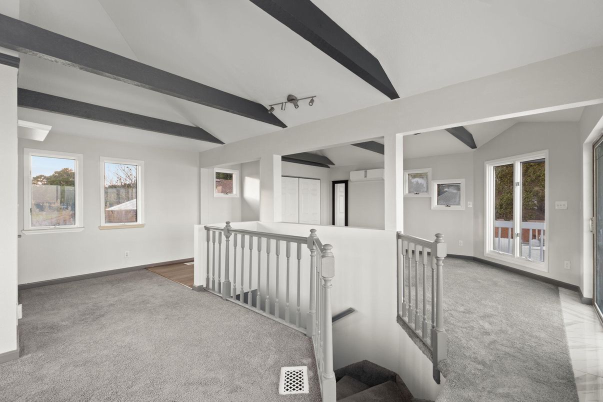 Interior, Wooden Beams