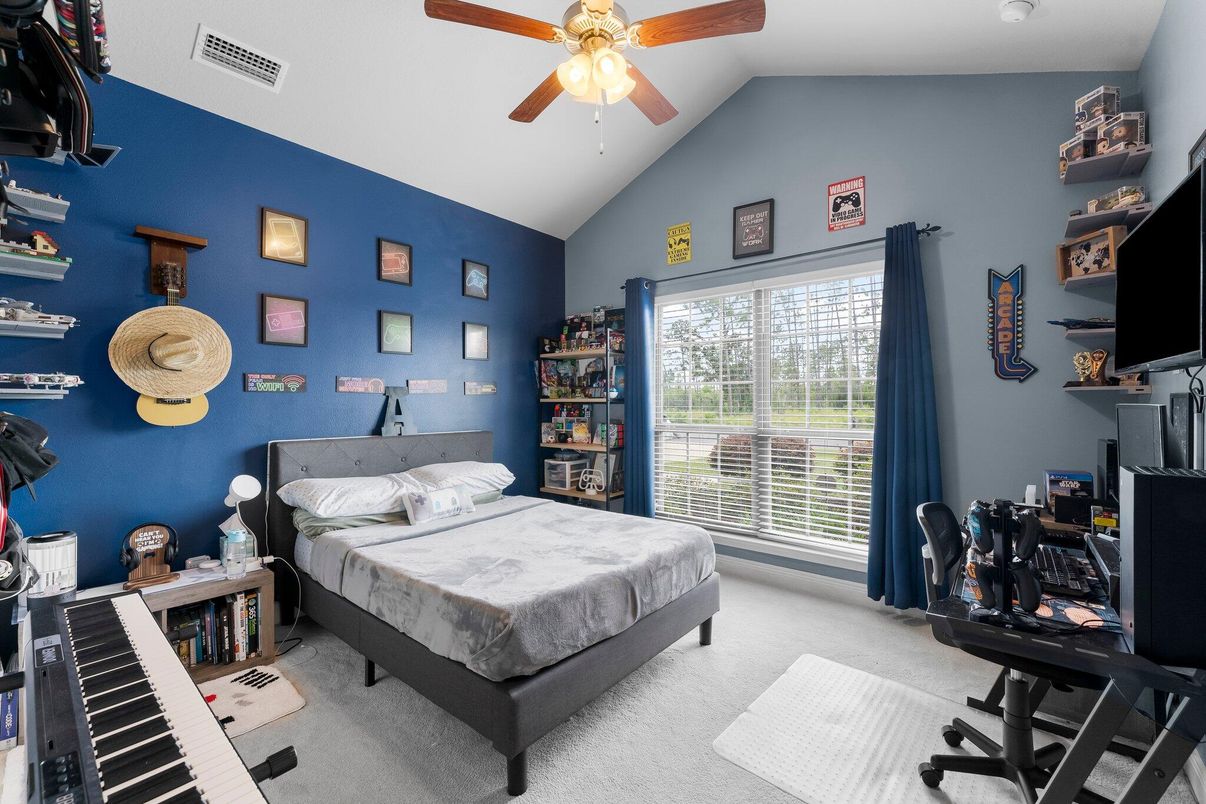 Bedroom, Interior, Piano