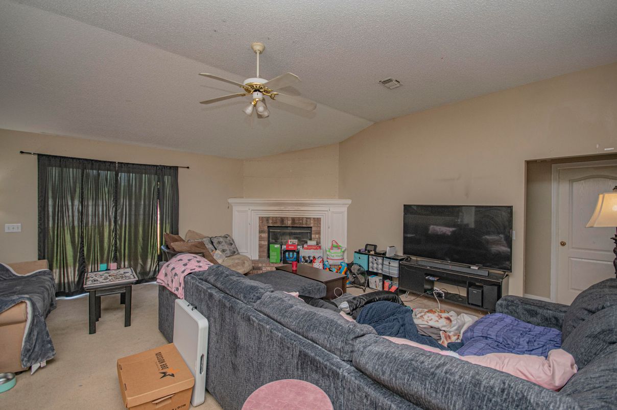 Fireplace, Interior, Living room