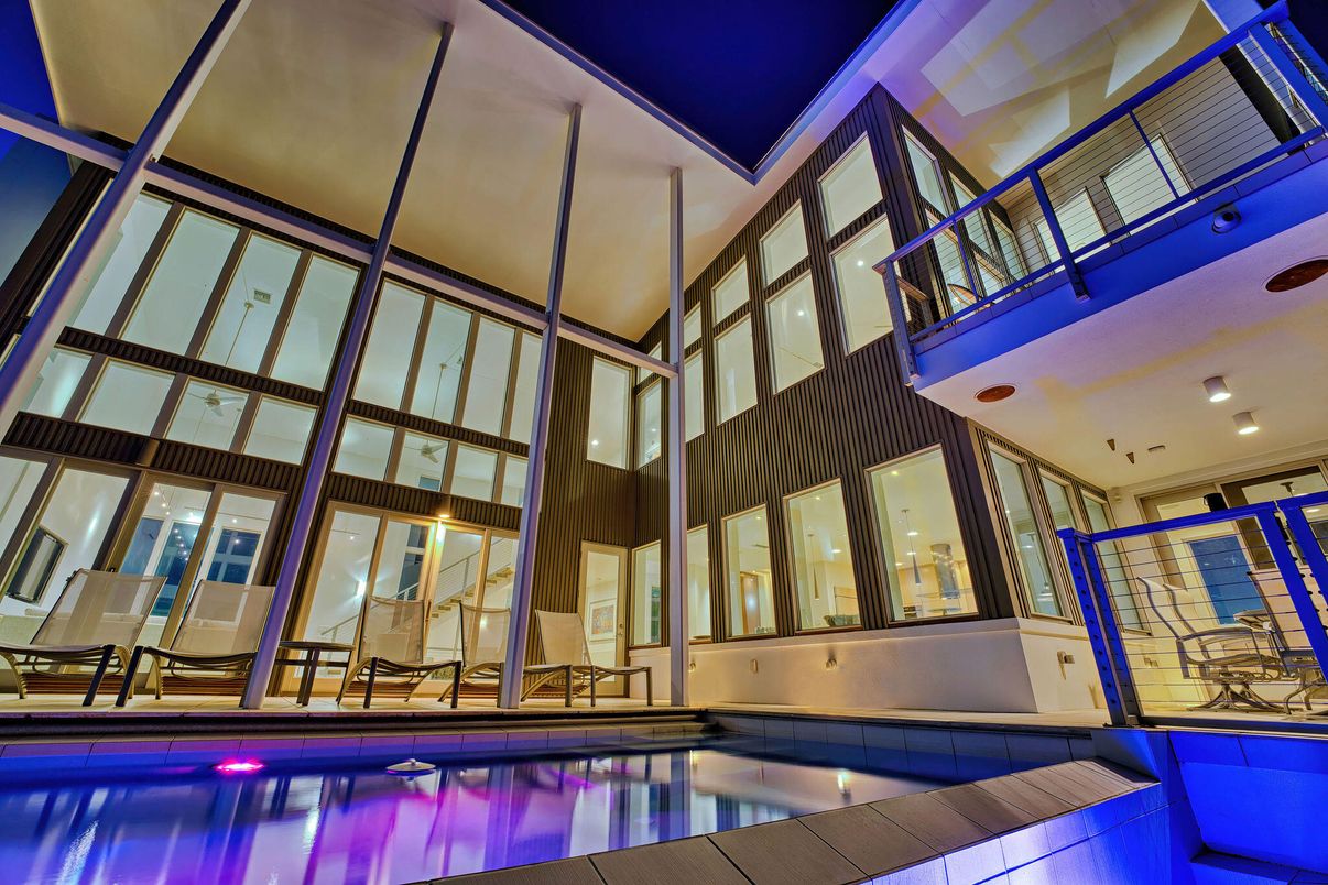 Interior, Pool, Recessed Lighting