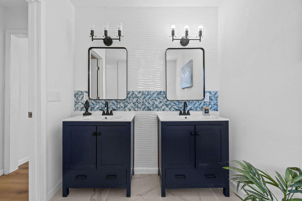 Bathroom, Dual Sink Vanities, Interior, Marble