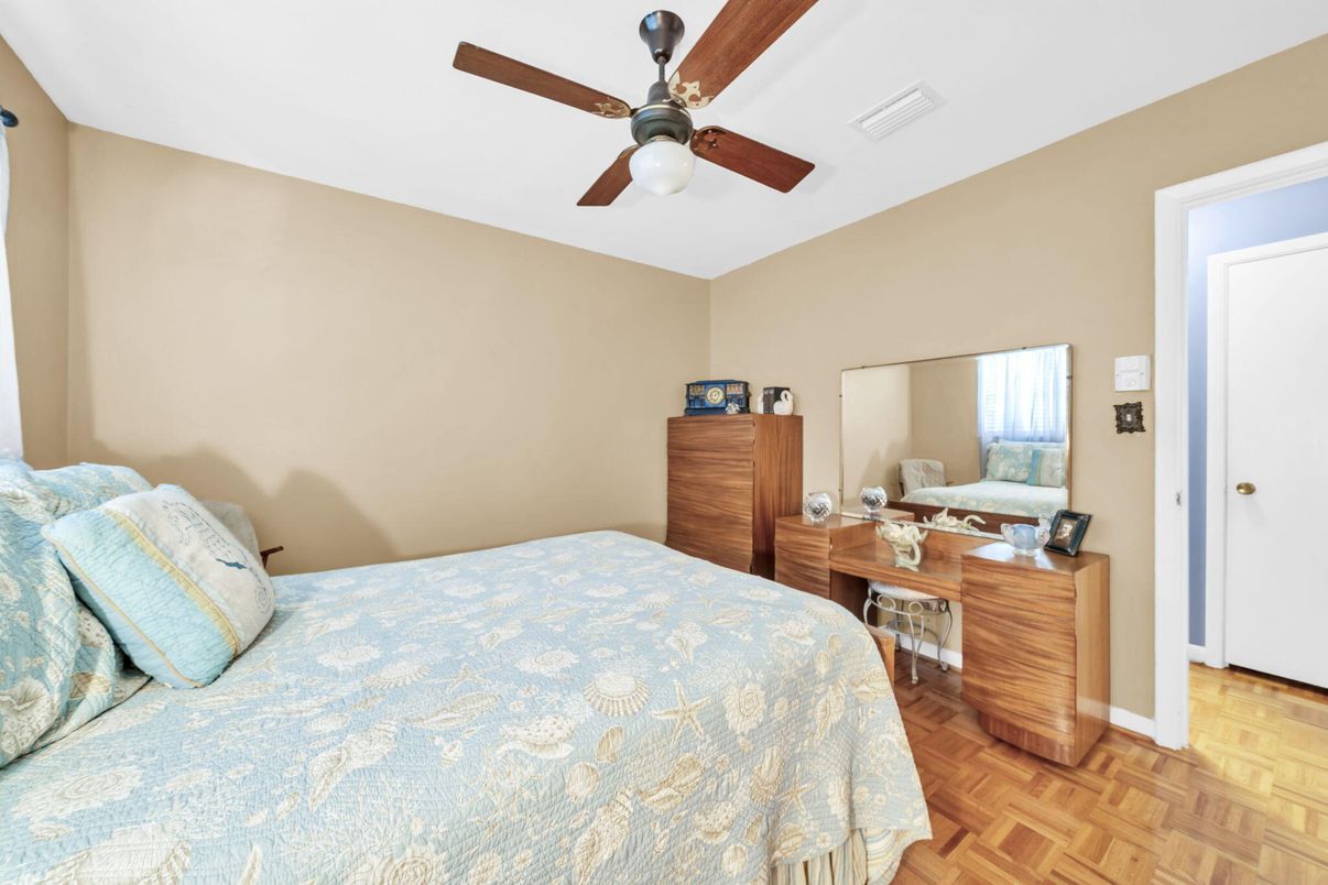 Bedroom, Home Office, Interior, Wood Texture Flooring