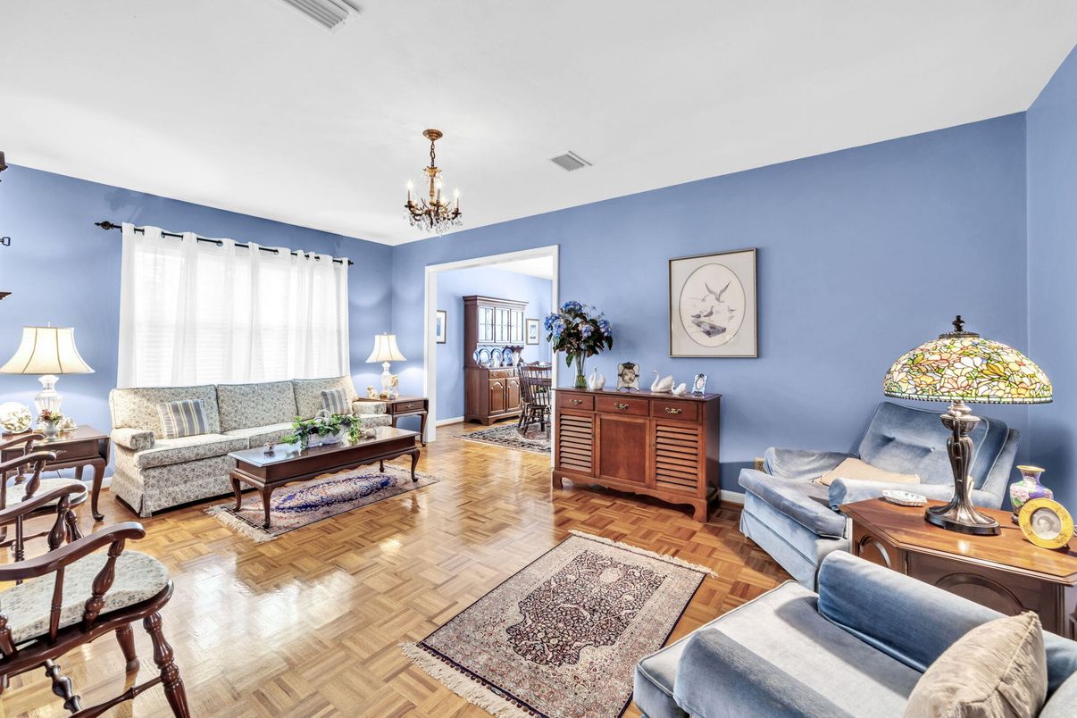 Chandelier, Interior, Living room, Wood Texture Flooring