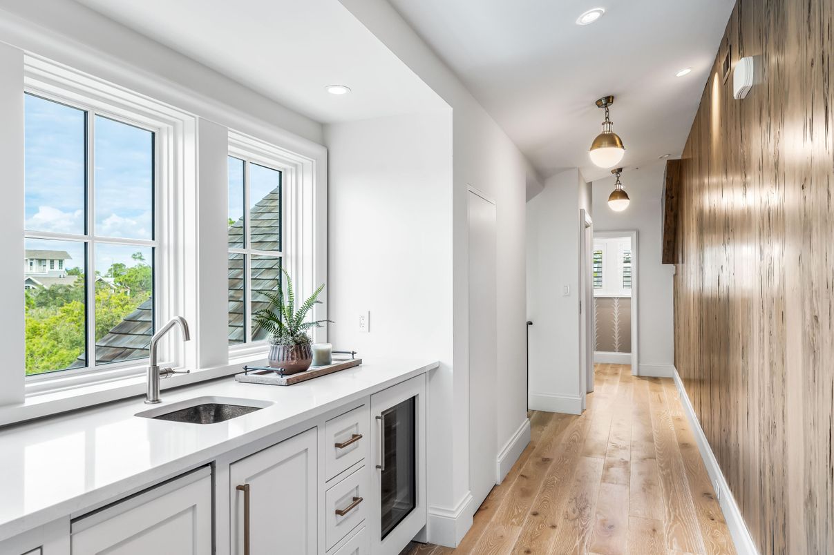 Interior, Kitchen, Pendant Lights, Recessed Lighting, Wood Texture Flooring, Wooden Walls