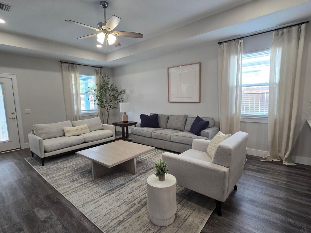 Interior, Living room, Recessed Lighting, Wood Texture Flooring