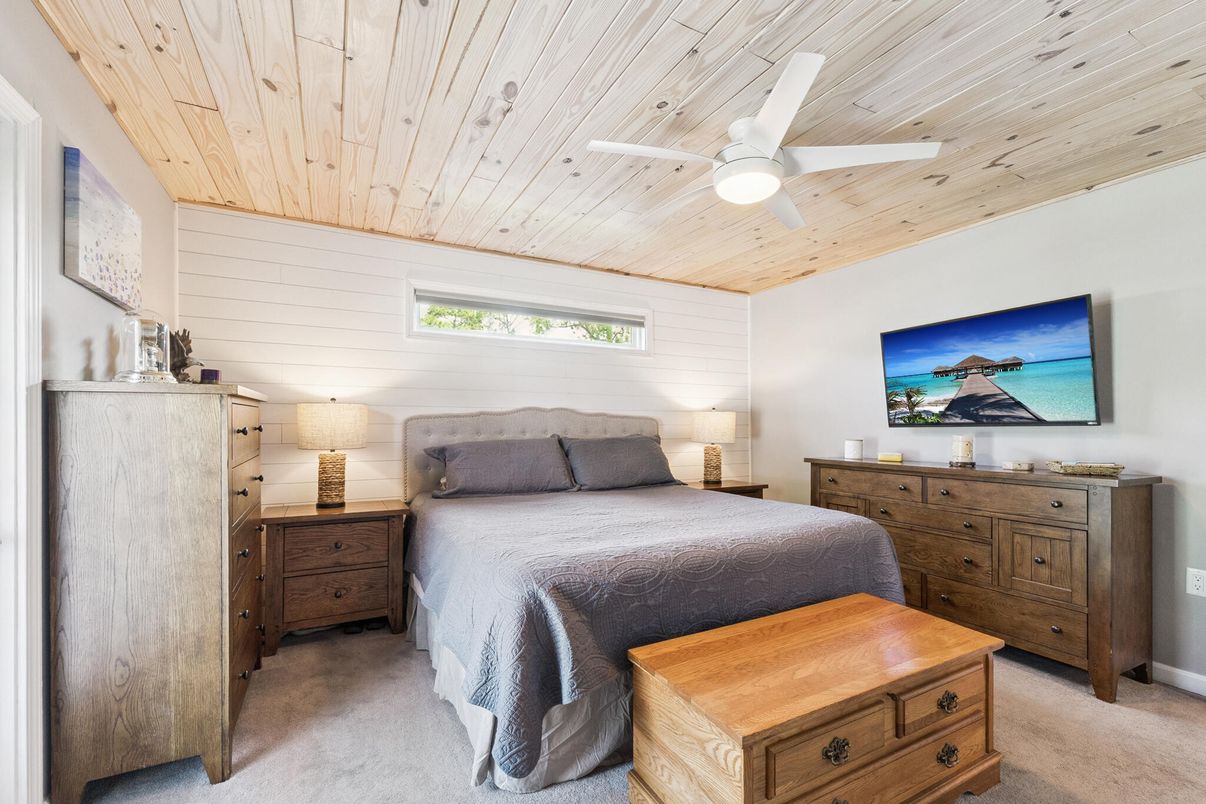 Bedroom, Interior, Wooden Ceilings
