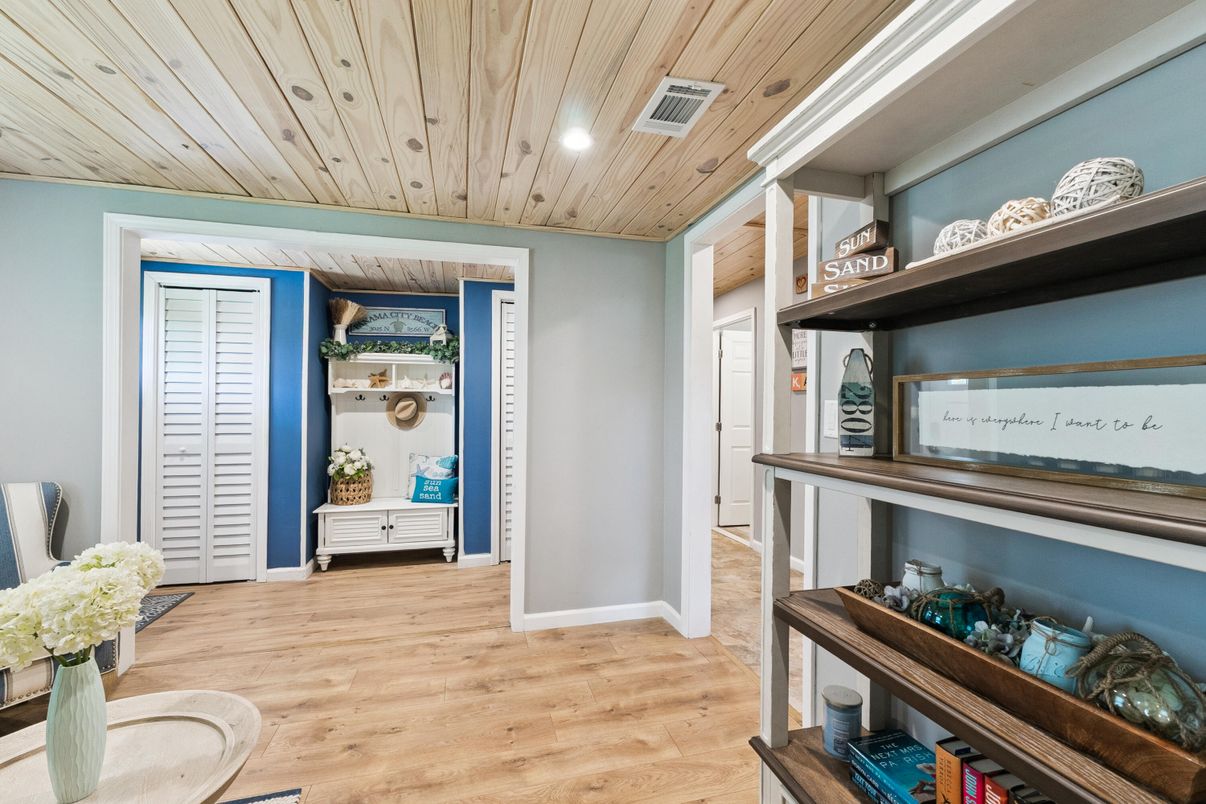 Interior, Recessed Lighting, Wooden Ceilings, Wood Texture Flooring