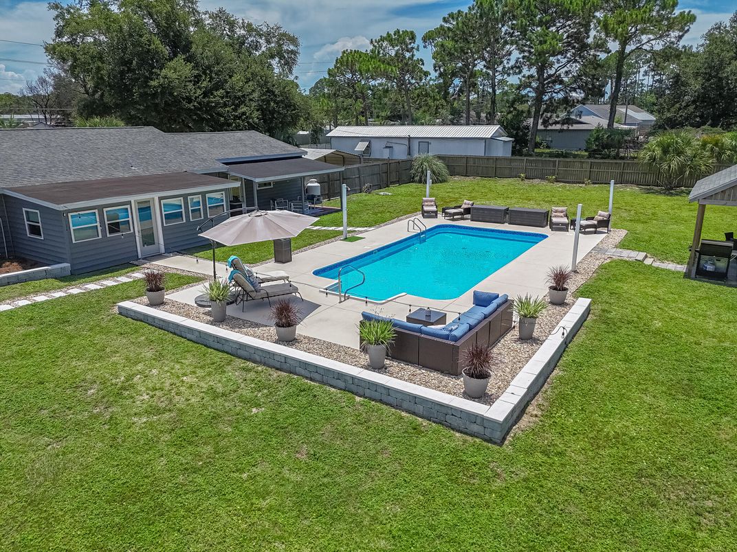 Backyard, Exterior, Pool