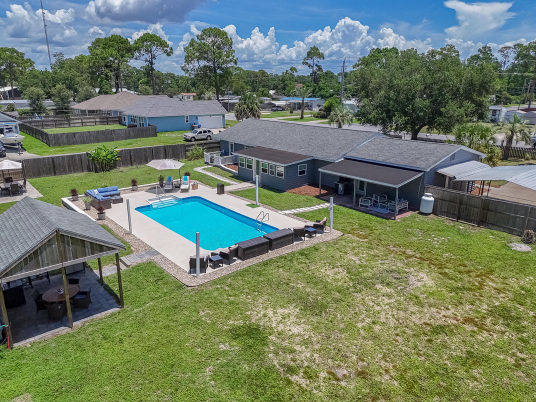 Backyard, Exterior, Pool