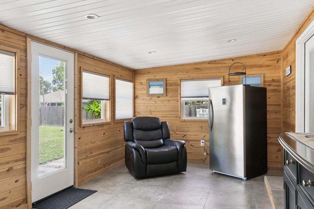 Interior, Recessed Lighting, Wooden Walls