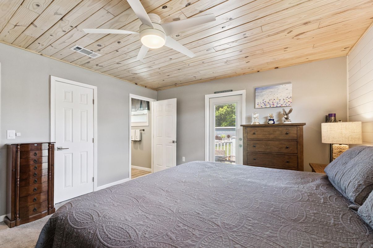 Bedroom, Interior, Wooden Ceilings