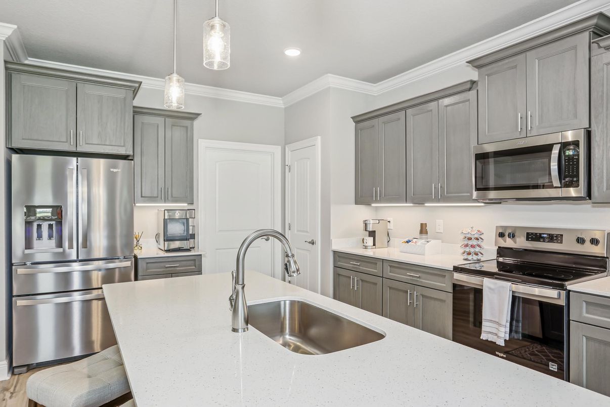 Interior, Kitchen, Pendant Lights, Recessed Lighting, Stainless Steel Appliances