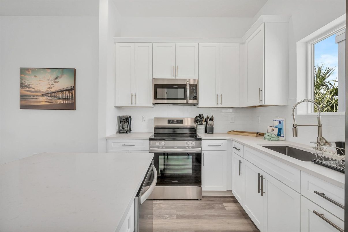 Interior, Kitchen, Stainless Steel Appliances, Wood Texture Flooring