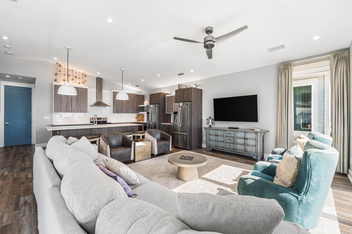 Interior, Kitchen, Living room, Pendant Lights, Recessed Lighting, Stainless Steel Appliances, Wood Texture Flooring