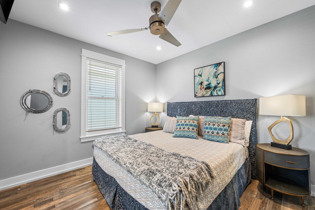 Bedroom, Interior, Recessed Lighting, Wood Texture Flooring
