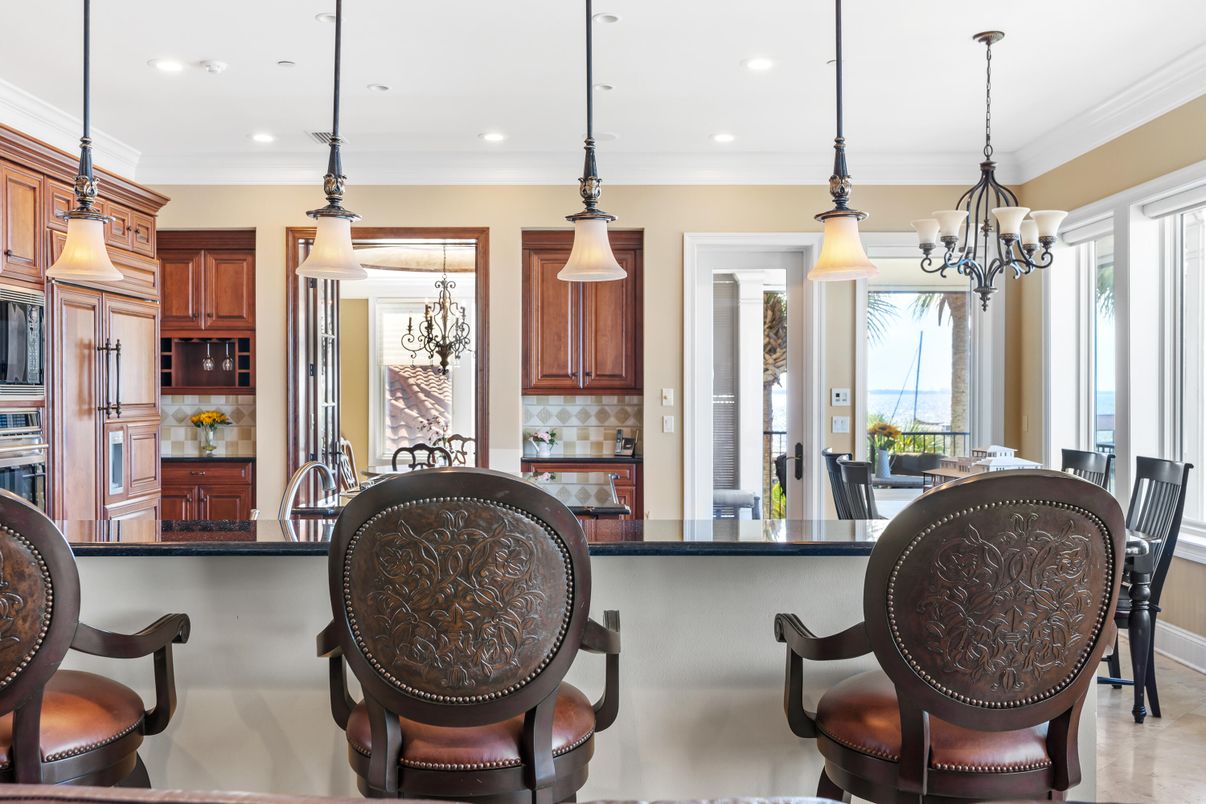 Chandelier, Dining room, Interior, Kitchen, Pendant Lights, Recessed Lighting