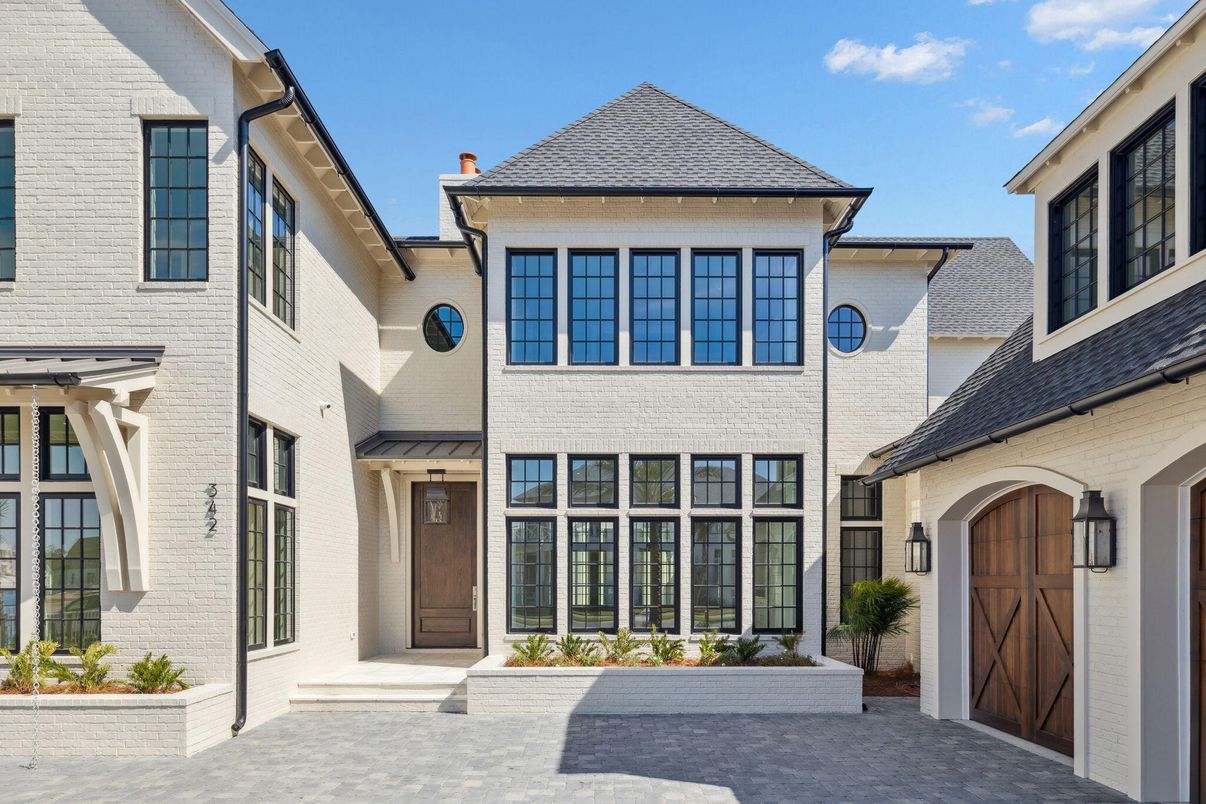 Exterior, Facade, Brick Traditional