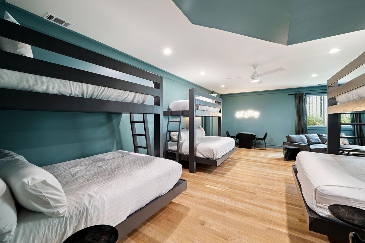 Bedroom, Interior, Recessed Lighting, Water, Wood Texture Flooring