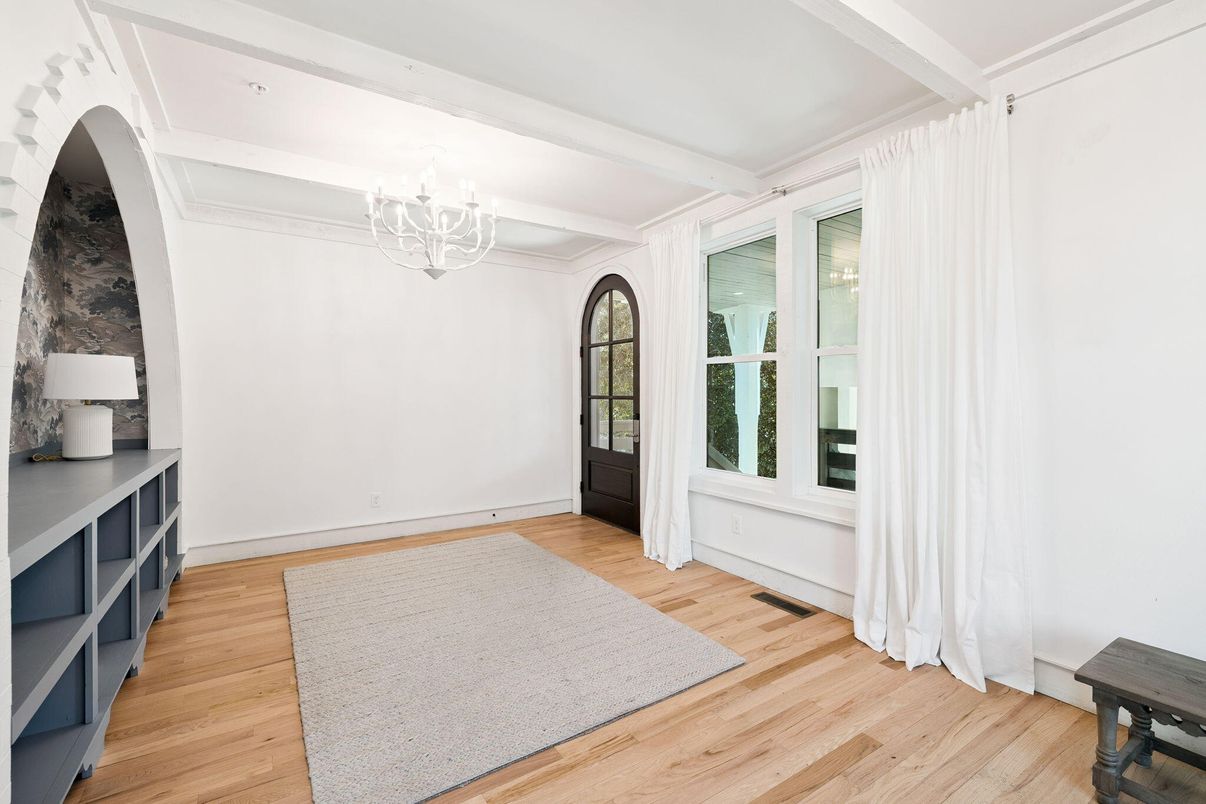 Chandelier, Interior, Wood Texture Flooring