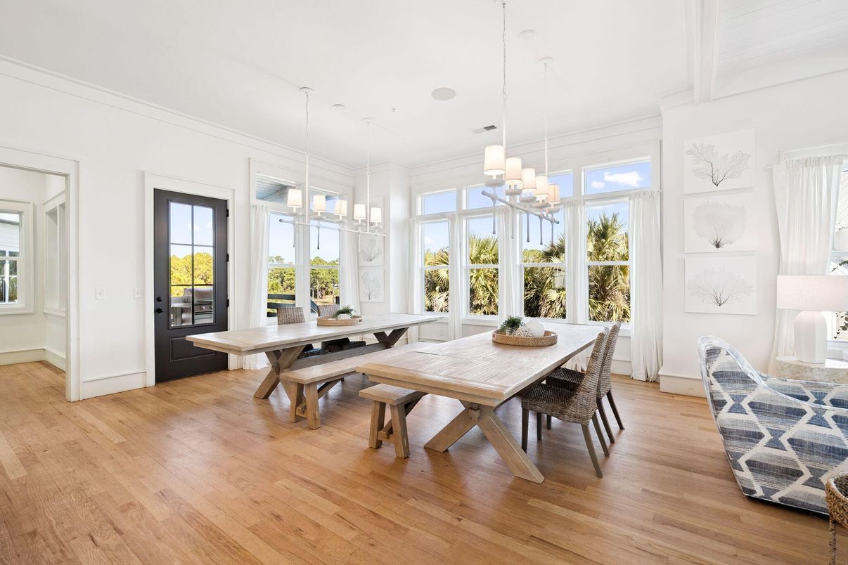 Chandelier, Dining room, Interior, Pendant Lights, Wood Texture Flooring