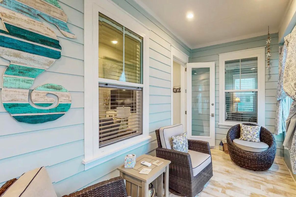 Exterior, Recessed Lighting