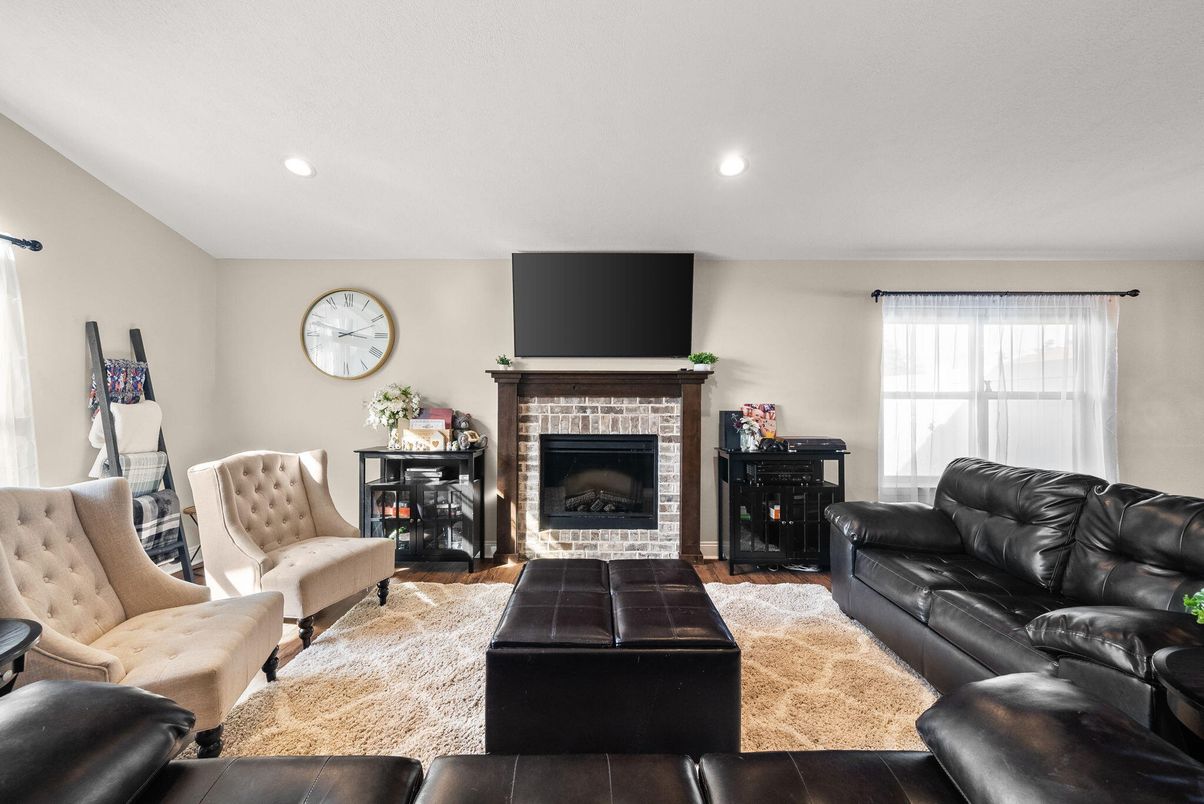 Fireplace, Interior, Living room, Recessed Lighting