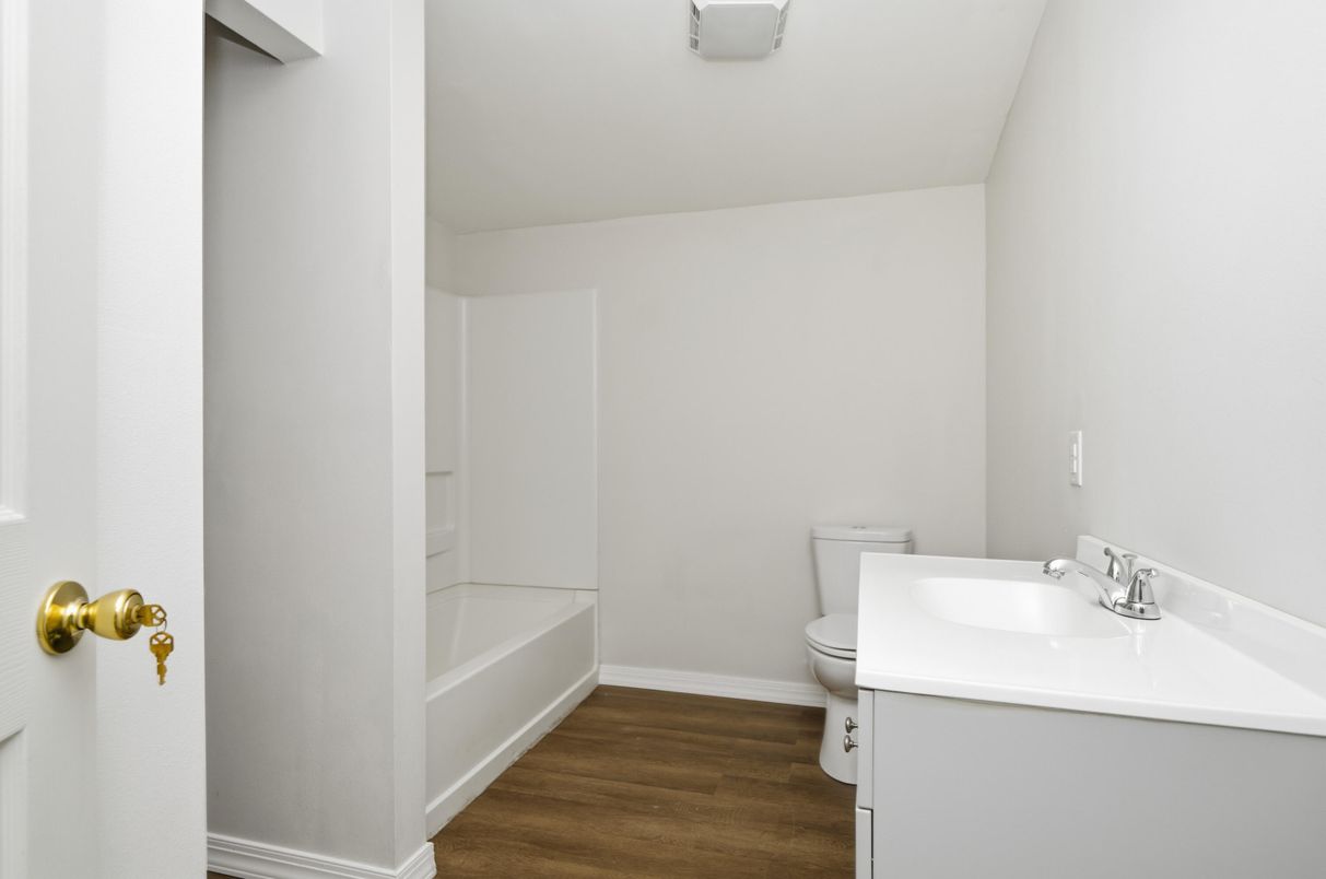 DE Listing image placeholder