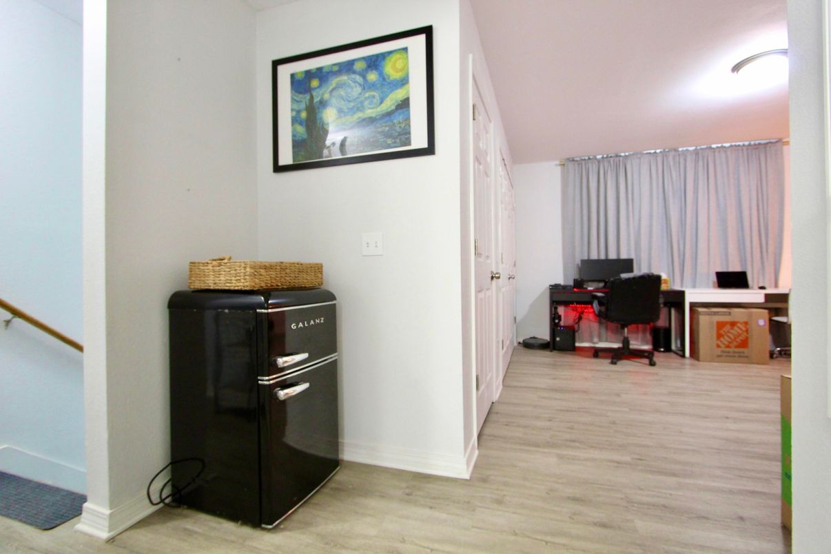 Home Office, Interior, Wood Texture Flooring