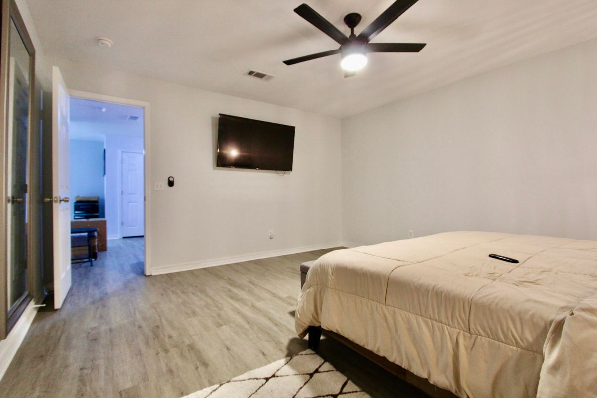 Bedroom, Interior, Wood Texture Flooring