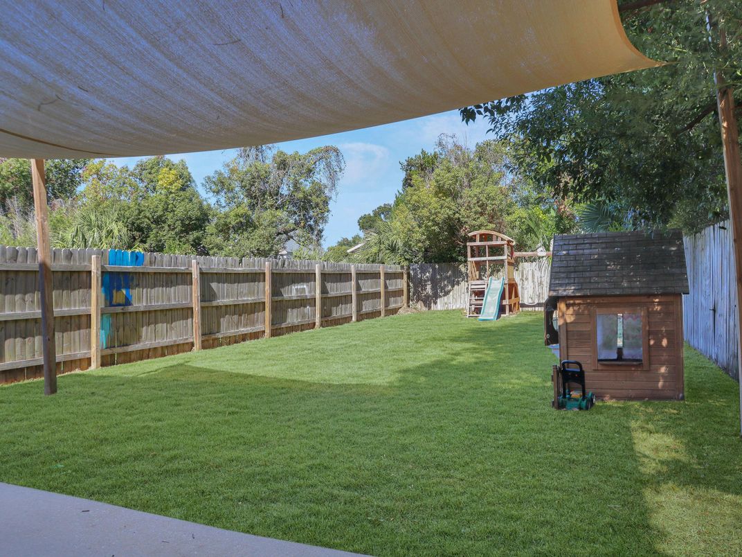 Backyard, Exterior, Playground