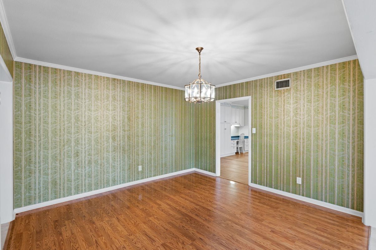 Empty room, Interior, Pendant Lights, Wood Texture Flooring
