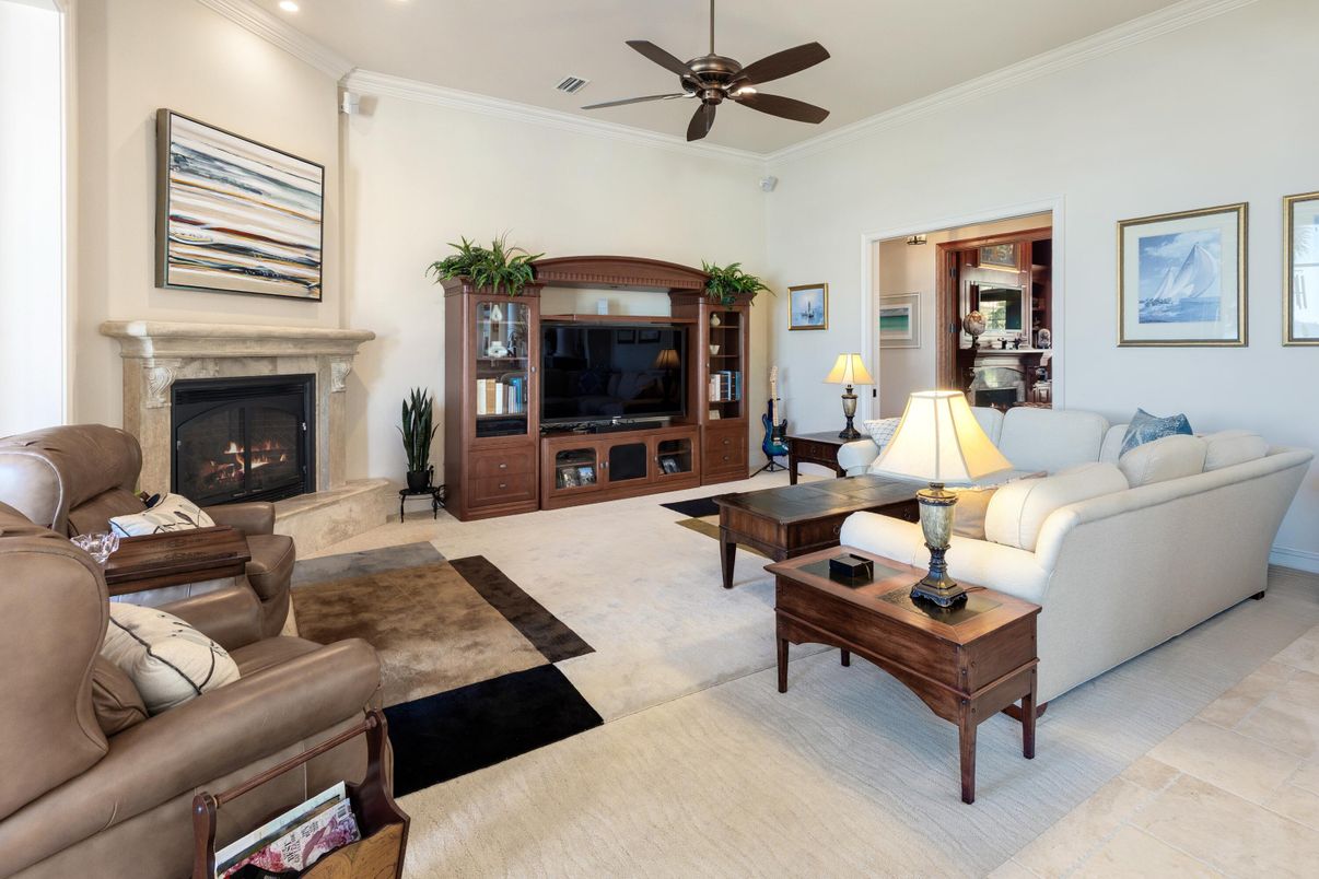 Fireplace, Interior, Living room, Recessed Lighting