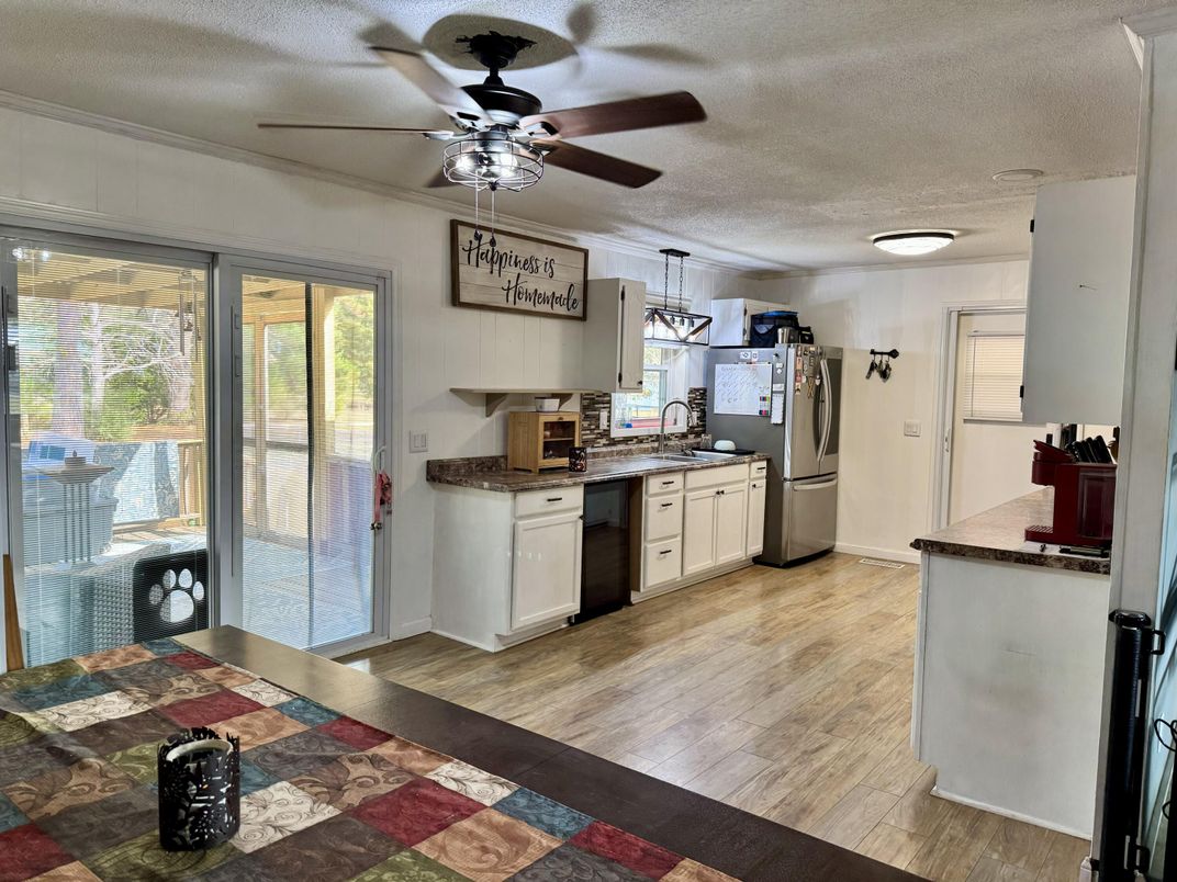 Interior, Kitchen, Pendant Lights, Wood Texture Flooring