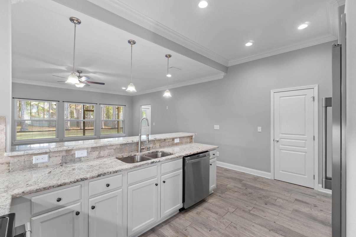 Interior, Kitchen, Pendant Lights, Recessed Lighting, Wood Texture Flooring