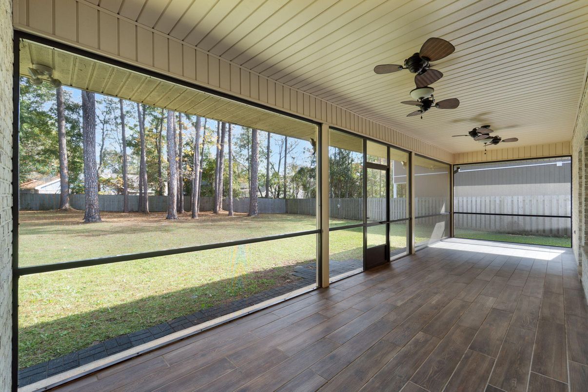 Interior, Sun Room, Wood Texture Flooring
