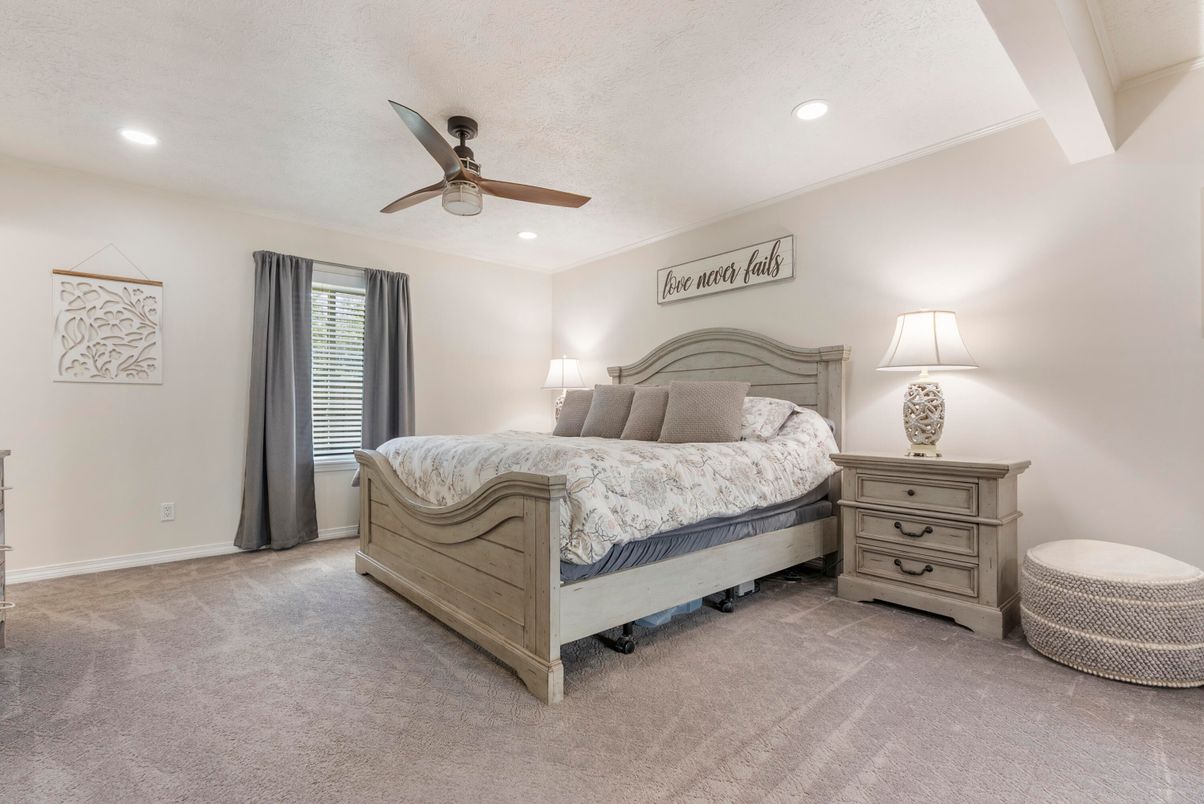 Bedroom, Interior, Recessed Lighting